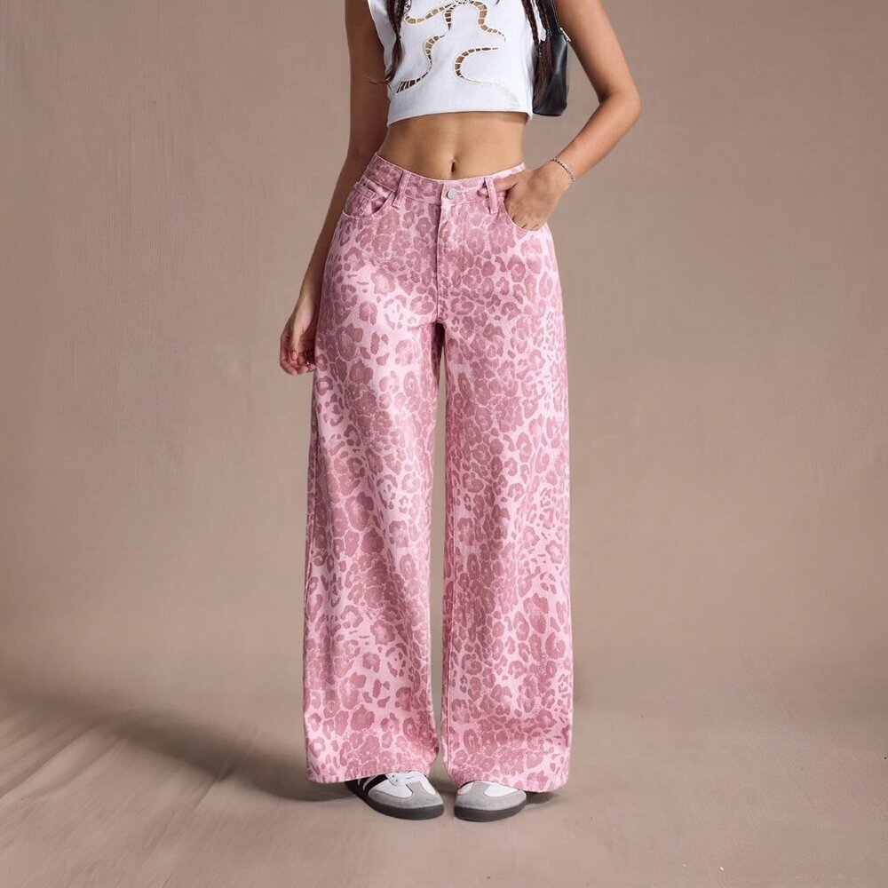 Pink Casual Women's Leopard Print Pocketed Loose Fit Wide Leg Jeans - Picture 1 of 6
